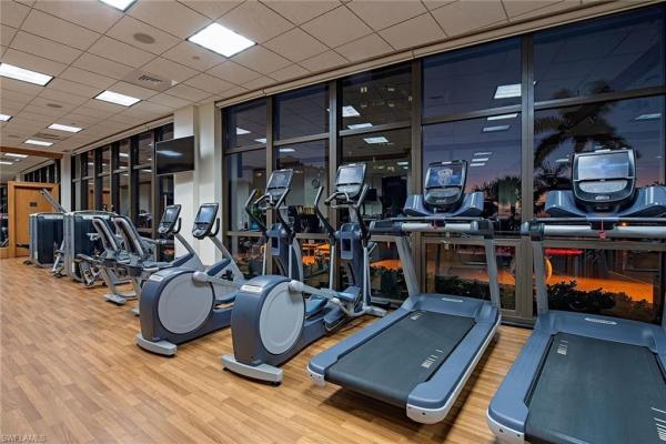Le Jardin At Park Shore, 4201 N Gulf Shore Blvd #1503, Naples, Florida 34103, image 1
