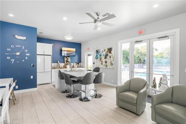 Fieldstone Village, 3785 Fieldstone Blvd #203, Naples, Florida 34109, image 3