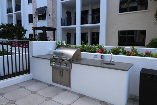Naples Square, 1135 S 3rd Ave #517, Naples, Florida 34102, image 2