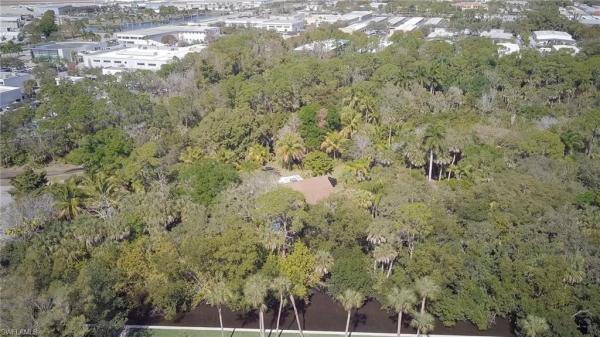 Coconut Creek, 3550 Hazel Rd, Naples, Florida 34104, image 2