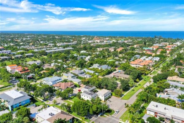 Twin Palms At Olde Naples, 780 10th Ave #5, Naples, Florida 34102, image 3