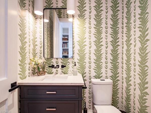 The Moorings, 679 Rudder Rd, Naples, Florida 34102, image 1