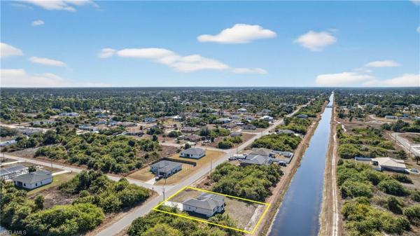 336 S Labree Ave, Lehigh Acres, Florida 33974, image 1