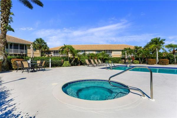 9022 Michael Cir #4, Naples, Florida 34113, image 1
