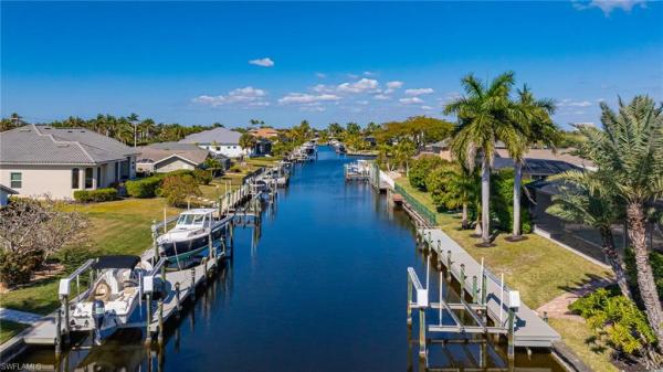 Palmetto Point, 6777 Danah Ct, Fort Myers, Florida 33908, image 2