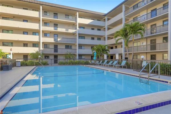 Centre Court, 2121 Collier Ave #508, Fort Myers, Florida 33901, image 1