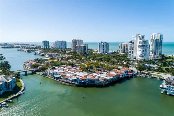 Park Shore, 512 Neapolitan Ln, Naples, Florida 34103, image 1