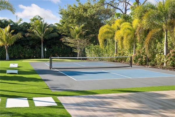 Pine Ridge Estates, 186 North St, Naples, Florida 34108, image 1