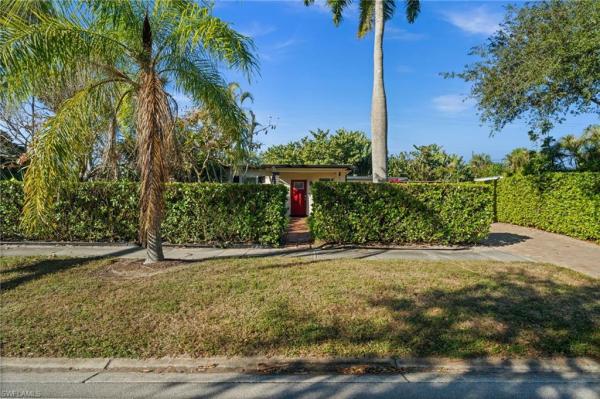 Lake Park, 715 N 10th St, Naples, Florida 34102, image 2