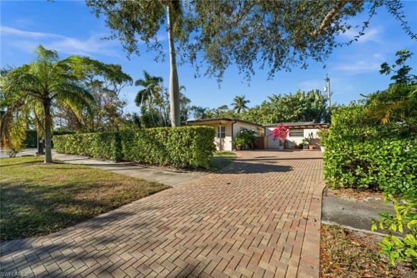 Lake Park, 715 N 10th St, Naples, Florida 34102, image 1