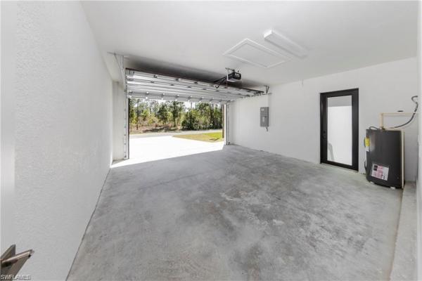 Lehigh Acres Residential, 1137 Damen St E, Lehigh Acres, Florida 33974, image 2