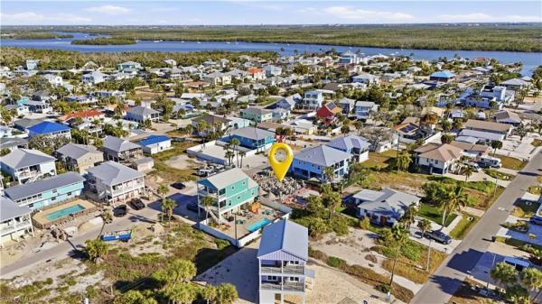 Mid-Island, 140 Jefferson St, Fort Myers Beach, Florida 33931, image 2