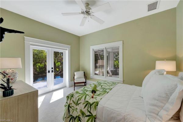 Olde Naples, 1375 Gordon Dr, Naples, Florida 34102, image 1