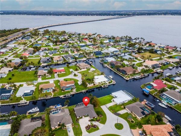Cape Coral Residential, 2523 24th Pl, Cape Coral, Florida 33904, image 3