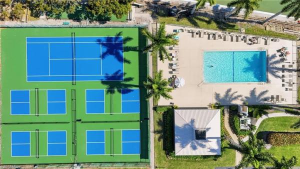 11118 Gulf Shore Dr #A803, Naples, Florida 34108, image 1