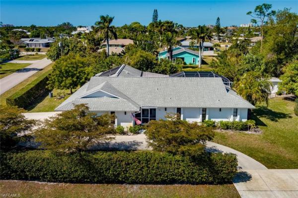 661 Valley Dr, Naples, Florida 34134, image 3