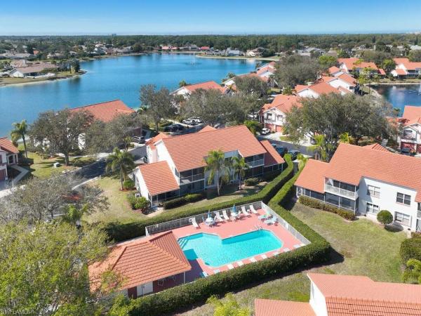 Windsor Place, 570 Windsor Sq #101, Naples, Florida 34104, image 2