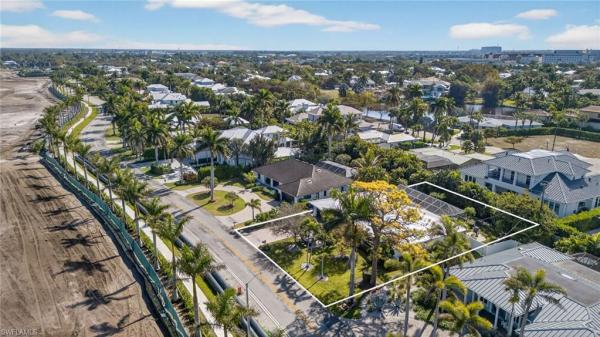 Olde Naples, 420 Golf Dr, Naples, Florida 34102, image 1