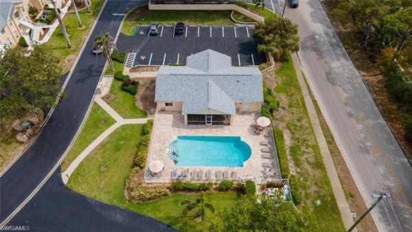 Wiggins Lakes & Preserves, 760 Wiggins Lake Dr, Naples, Florida 34110, image 2