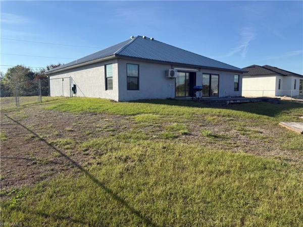 Lehigh Acres Residential, 717 S Fleming Ave, Lehigh Acres, Florida 33974, image 3