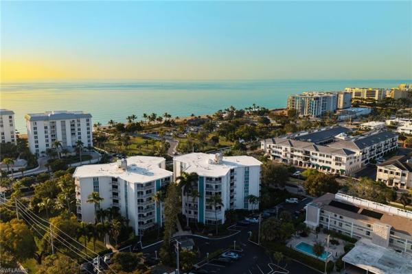 1300 N Gulf Shore Blvd #102, Naples, Florida 34102, image 1