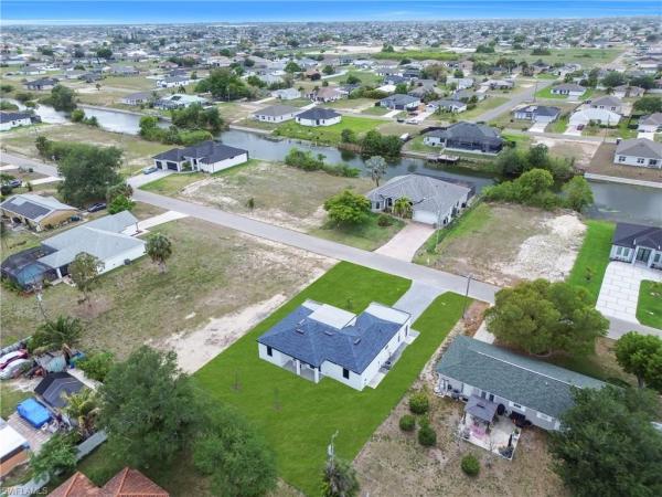 Cape Coral Residential, 1303 6th Ave, Cape Coral, Florida 33909, image 1