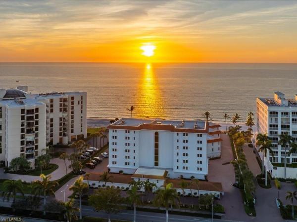 Southern Clipper, 3333 N Gulf Shore Blvd #403, Naples, Florida 34103, image 1