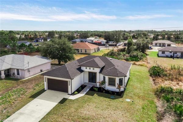 3013 W 59th St, Lehigh Acres, Florida 33971, image 1