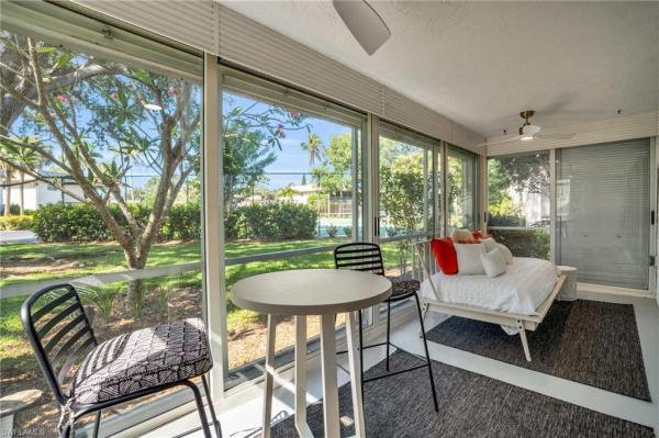 1549 Sandpiper St #79, Naples, Florida 34102, image 1