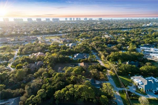 Pine Ridge Estates, 561 Ridge Dr, Naples, Florida 34108, image 2