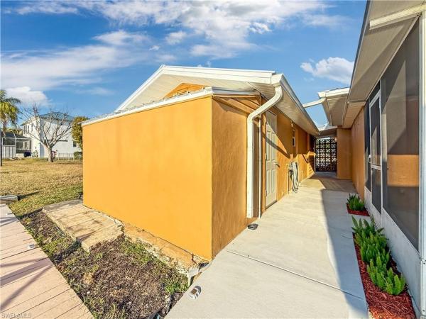 Fort Myers Shores, 2115 Saint Croix Ave, Fort Myers, Florida 33905, image 1