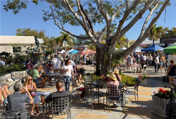 550 S Broad Ave, Naples, Florida 34102, image 1