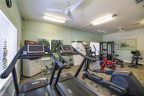 Sherwood, 305 Robin Hood Cir #101, Naples, Florida 34104, image 2