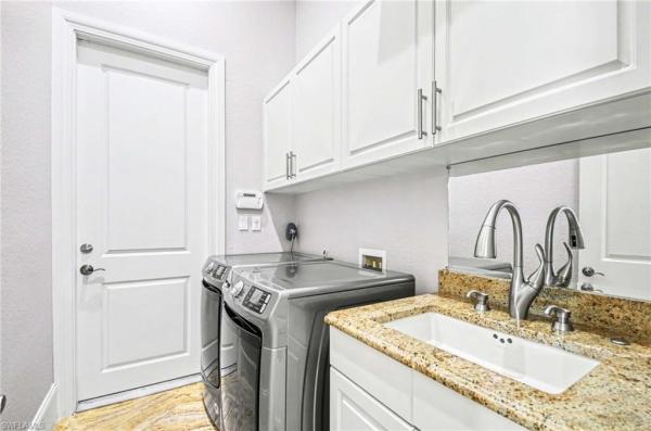 Bad Axe, 1139 Michigan Ave, Naples, Florida 34103, image 3