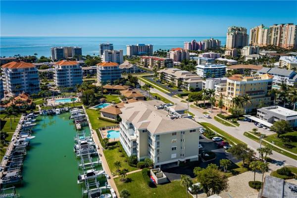 907 Panama Ct #203, Naples, Florida 34145, image 2