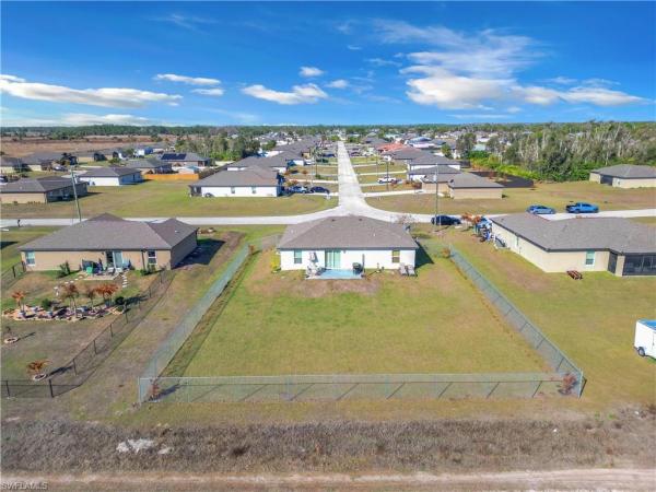 Mirror Lakes, 843 Lochman Dr, Fort Myers, Florida 33913, image 1