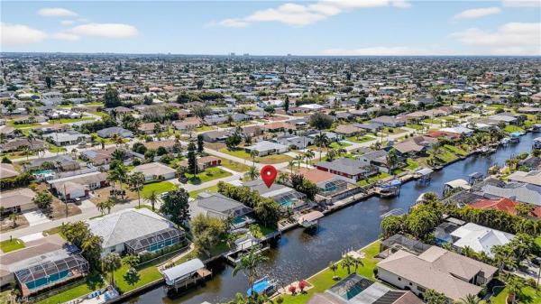 Cape Coral Residential, 1305 29th Ter, Cape Coral, Florida 33904, image 3