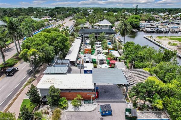 Naples No HOA, 2780 Weeks Ave, Naples, Florida 34112, image 1