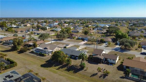 2183 Rio De Janeiro Ave, Punta Gorda, Florida 33983, image 1