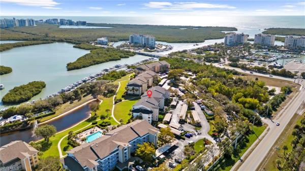 340 Horse Creek Dr, Naples, Florida 34110, image 1