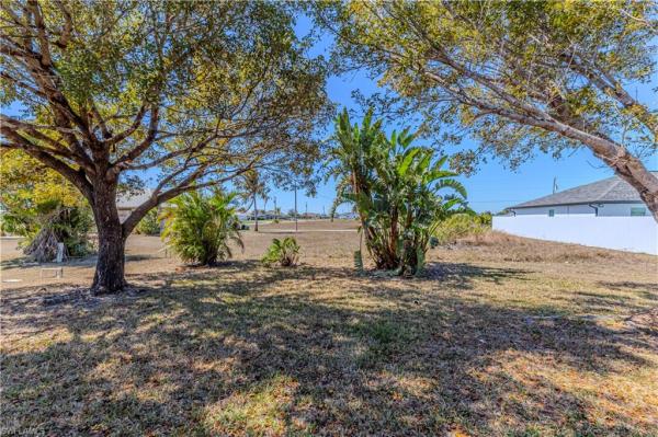 Cape Coral Residential, 1704 11th Ct, Cape Coral, Florida 33993, image 2