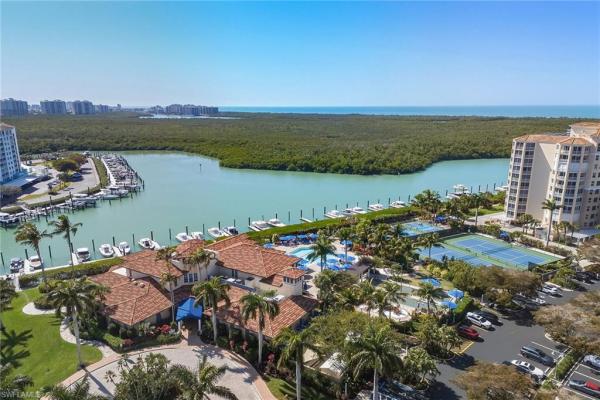Aqua At Pelican Isle, 13665 Vanderbilt Dr #404, Naples, Florida 34110, image 3