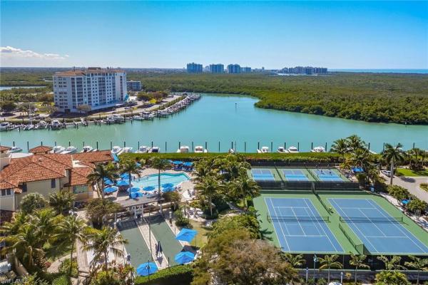 Aqua At Pelican Isle, 13665 Vanderbilt Dr #404, Naples, Florida 34110, image 2