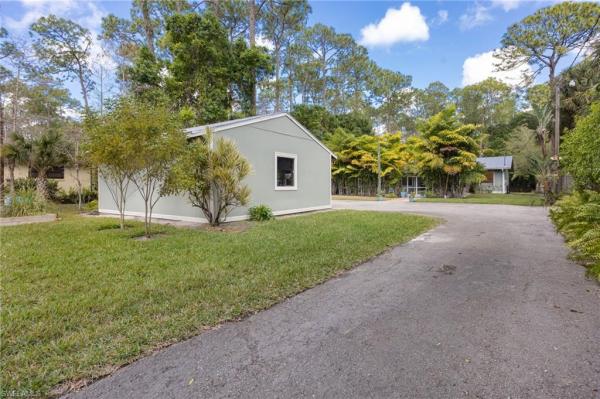 Logan Woods, 5179 Sycamore Dr, Naples, Florida 34119, image 2