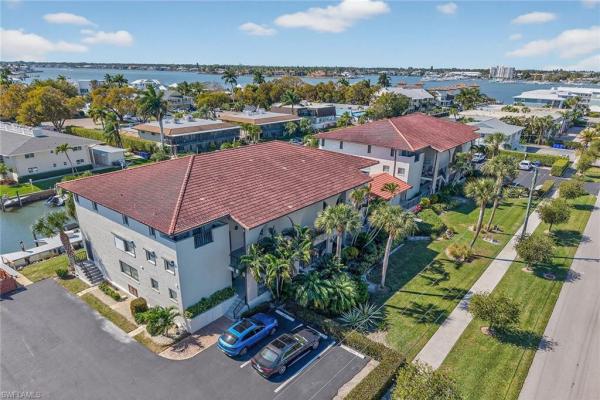 Escondido Marina At Oyster Bay, 1400 Blue Point Ave #202, Naples, Florida 34102, image 3