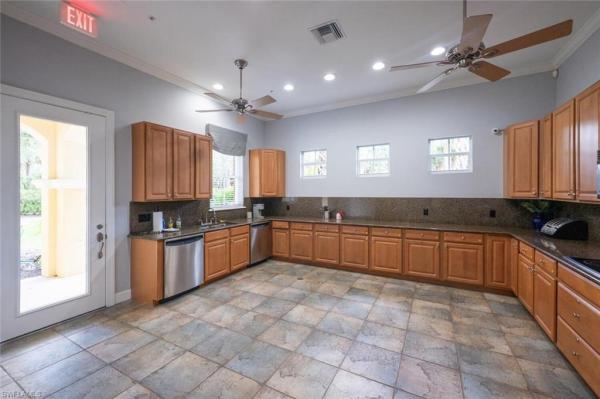 1634 S Tarpon Bay Dr #102, Naples, Florida 34119, image 1