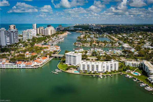 Pelican Point At Park Shore, 300 Park Shore Dr #3D, Naples, Florida 34103, image 1