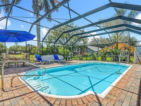Indigo Lakes, 14991 Savannah Dr, Naples, Florida 34119, image 2