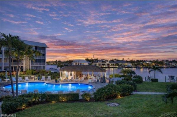 3000 N Gulf Shore Blvd #212, Naples, Florida 34103, image 1