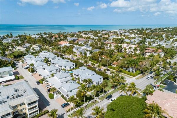 Palm Court At Olde Naples, 600 S 3rd St #2, Naples, Florida 34102, image 1